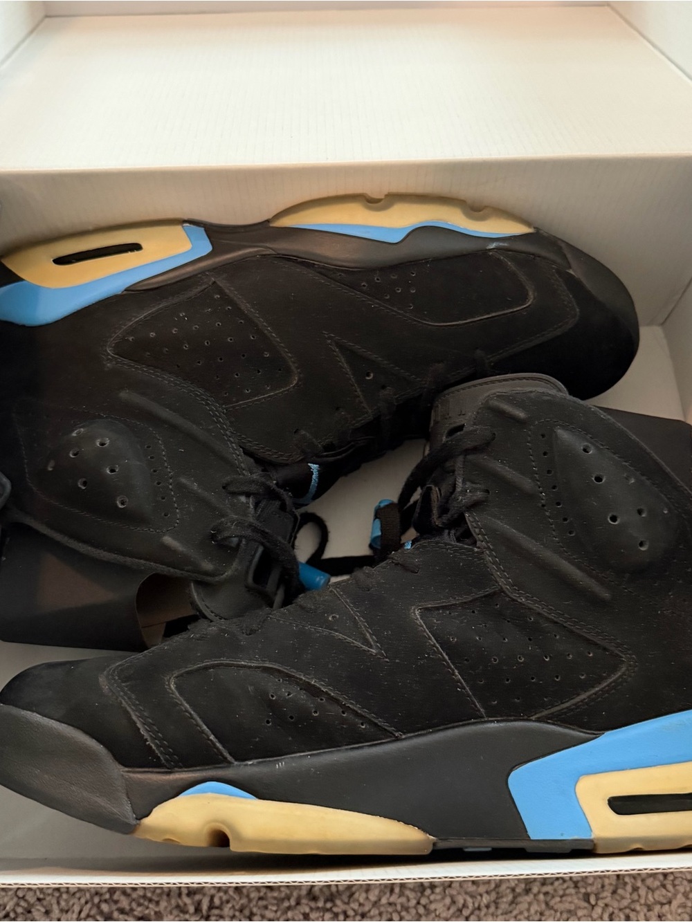 Jordan Black/Blue/Tan Retro 6 Men's Sneakers